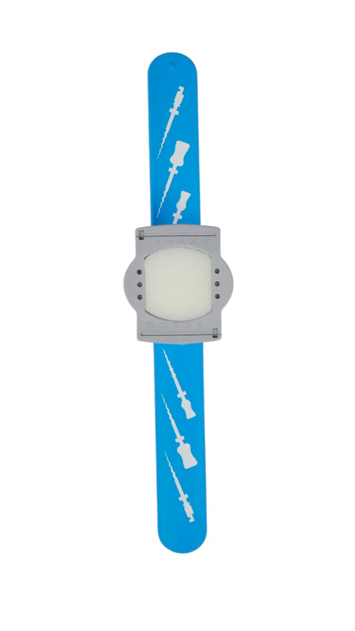 Easy Endo Assist Wearable File holder As hand watch
