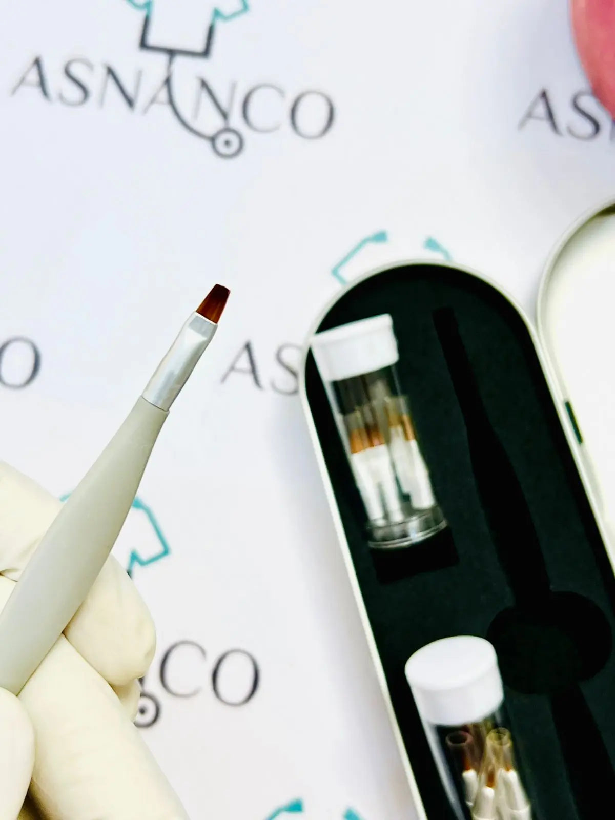 Composite nylon brushes