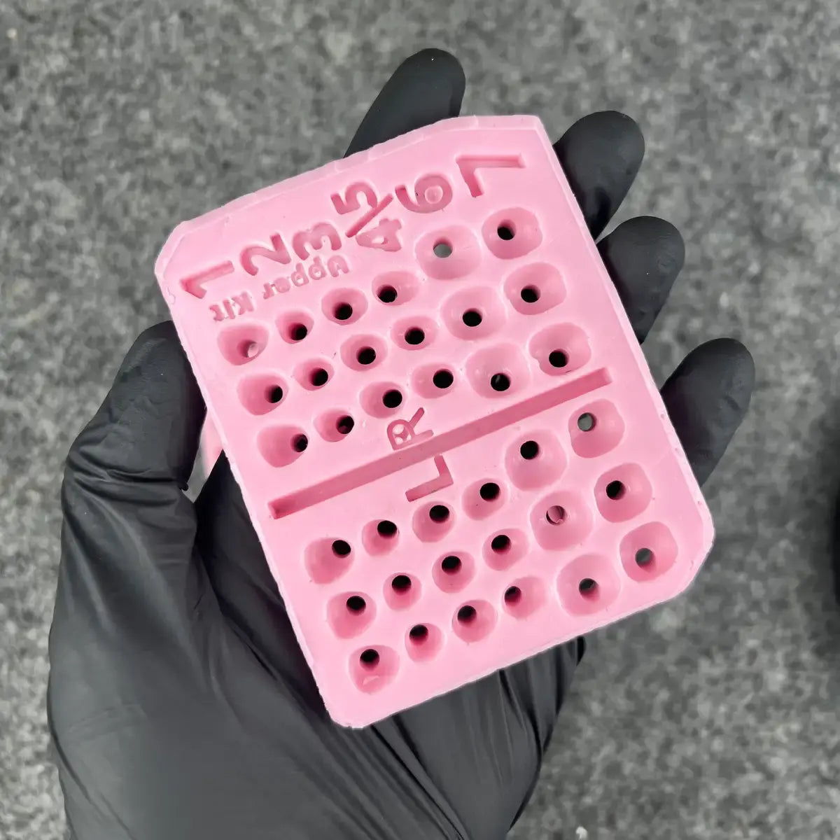 Silicone index for custom healing abutment