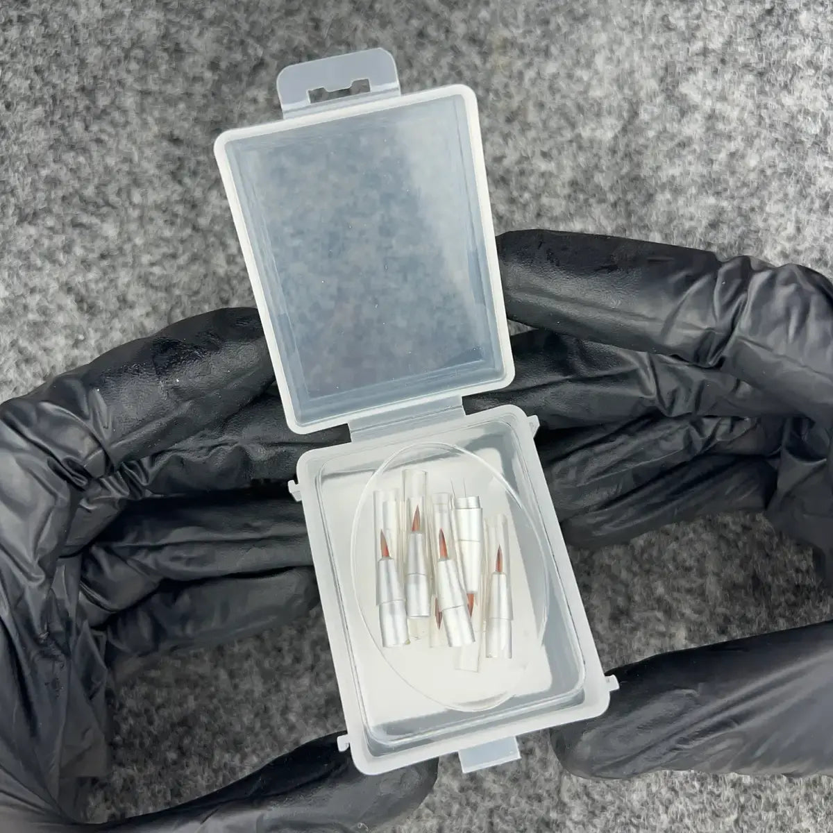 Composite nylon brushes